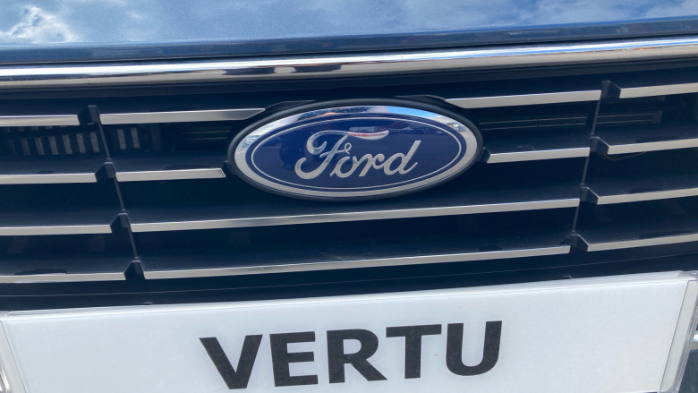 Ford Fiesta 1.0 EcoBoost Hybrid mHEV 125 Titanium 5dr Petrol Hatchback